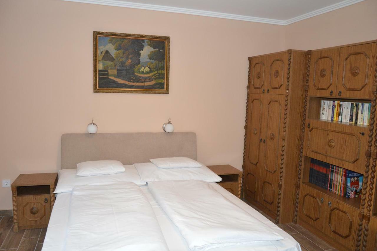 Varga Apartman Hévíz Exteriör bild