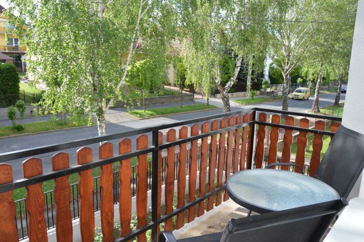 Varga Apartman Hévíz Exteriör bild