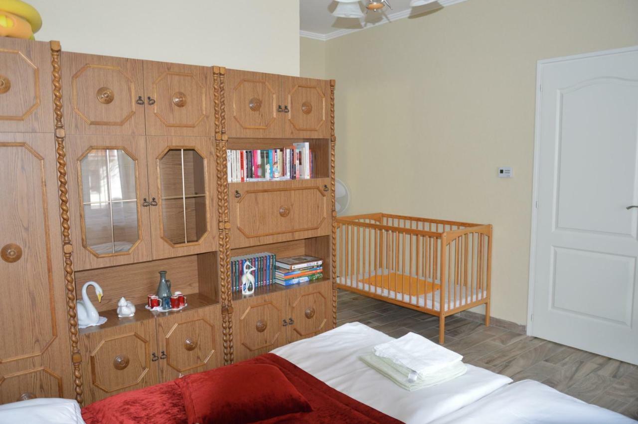 Varga Apartman Hévíz Exteriör bild