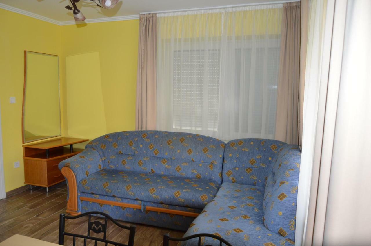 Varga Apartman Hévíz Exteriör bild